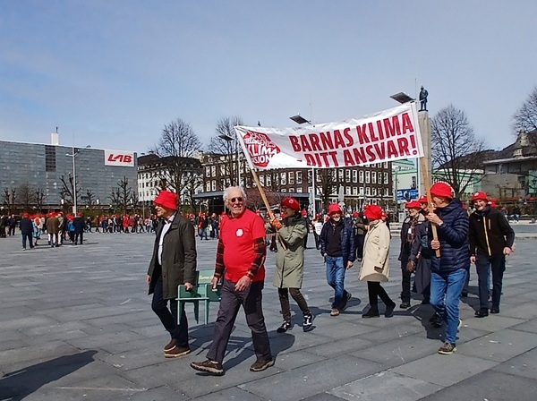 Large turnout for 20 years Norwegian Grandparents’ Climate Action meeting.